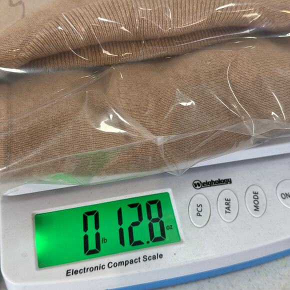 Garnet Hill Oversized Turtleneck Sweater Size M Merino Wool Cashmere QuietLuxury - Picture 16 of 16